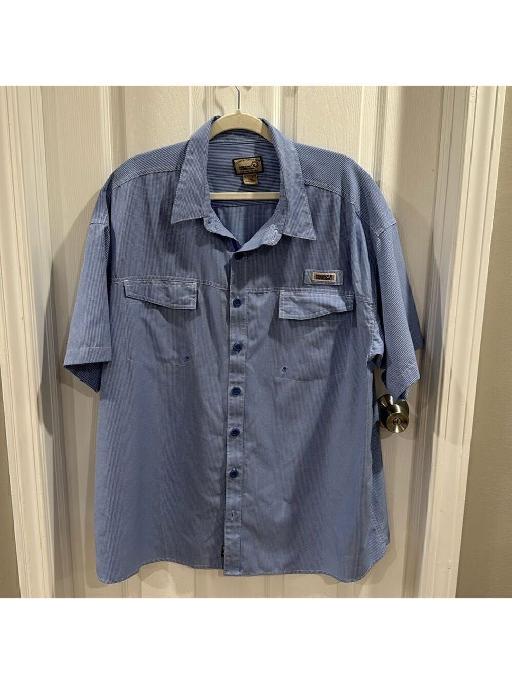 HOOK & TACKLE TECHNICAL FISHING SHIRT.